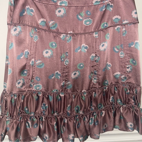 Marc Jacobs Pink Bubble Mini Skirt with Ruffled Hem - Picture 2 of 4